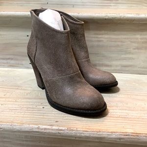 Jessica Simpson Brown Booties